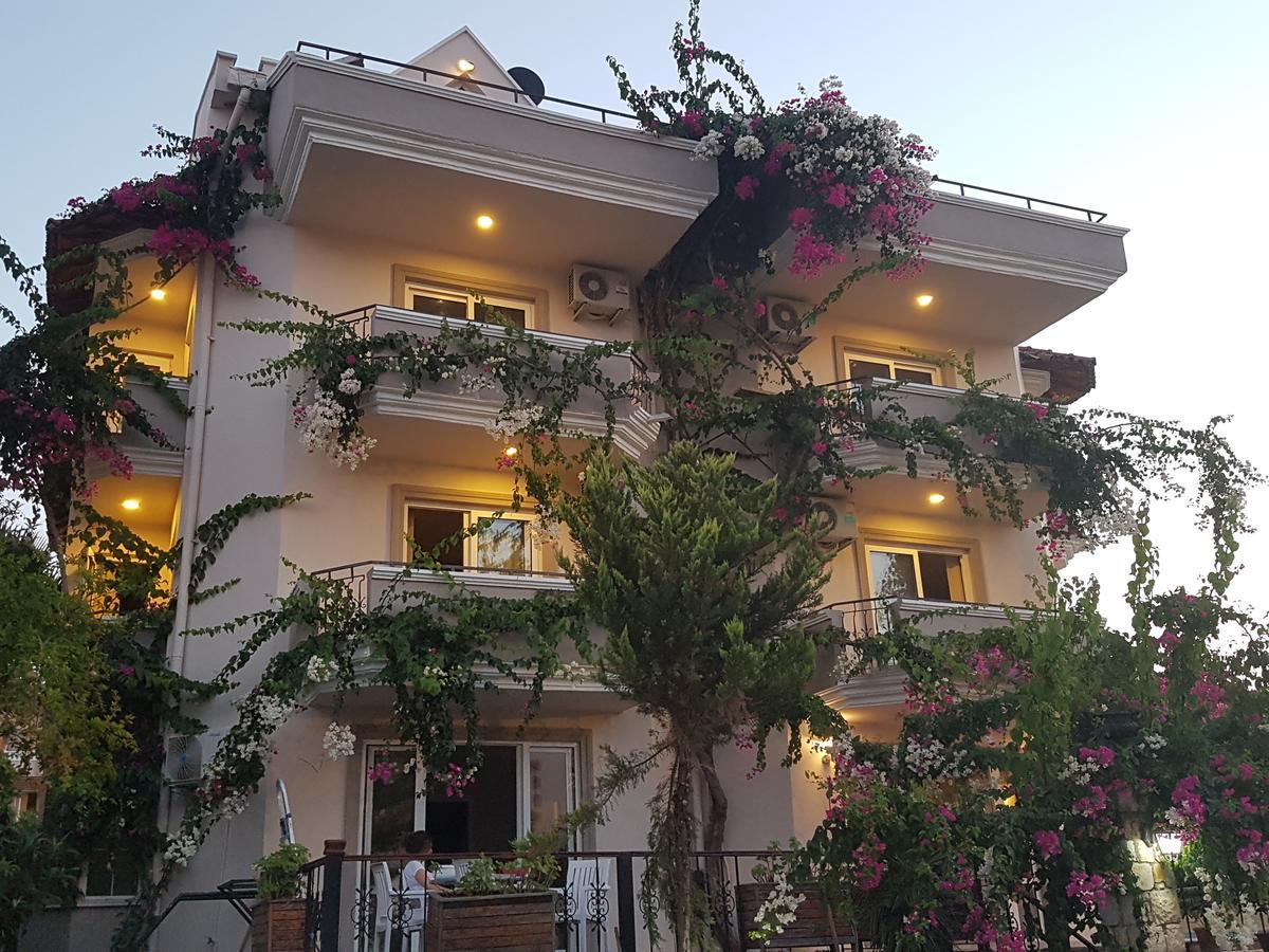 Selenya Hotel apartamentowy 3*